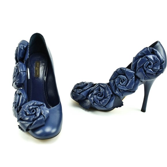 LOUIS VUITTON: Deep Blue/Violet, Leather & Roses Runway Heels/Pumps - Picture 1 of 8